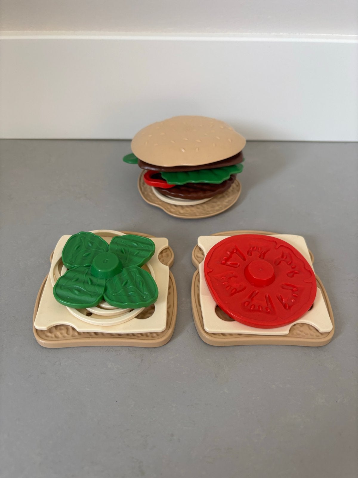 Green Toys gerecycled hamburger & sandwich set 14 onderdelen, Ophalen of Verzenden, Zo goed als nieuw, Jongen of Meisje