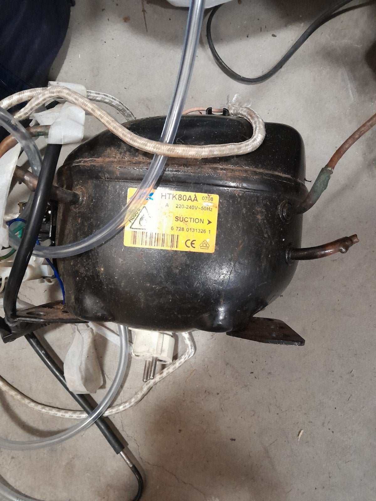 Motor voor bandenpomp, autoband of andere toepassingen, Doe-het-zelf en Verbouw, Gebruikt, Ophalen of Verzenden, Minder dan 200 liter/min