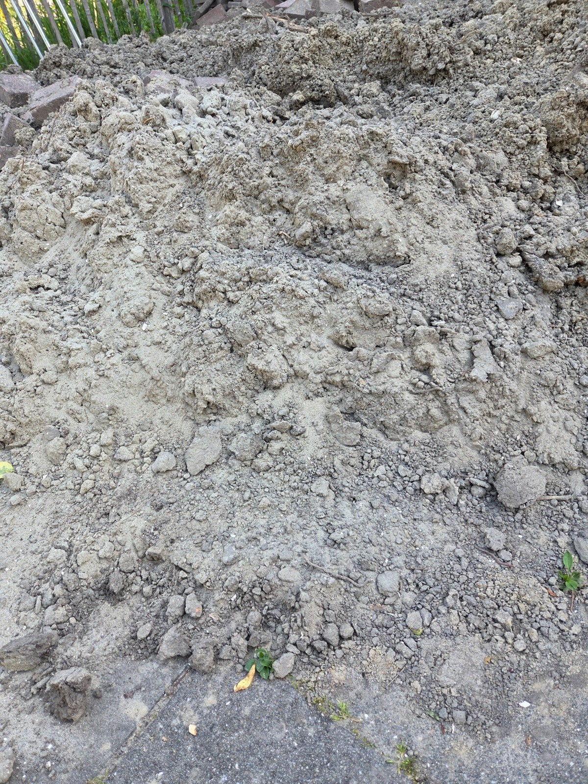 Vruchtbaar Kleigrond - gratis opscheppen in Stavenisse, Tuin en Terras, Ophalen, Ophoogzand