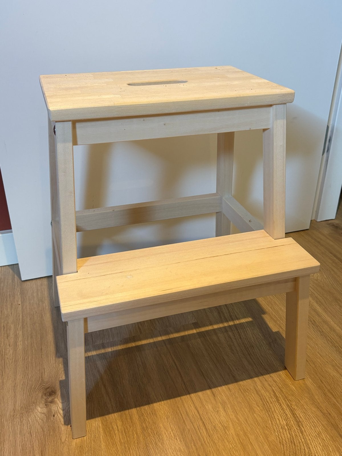 IKEA Bekväm trapje - Houten krukje / opstapje, Ophalen, Gebruikt