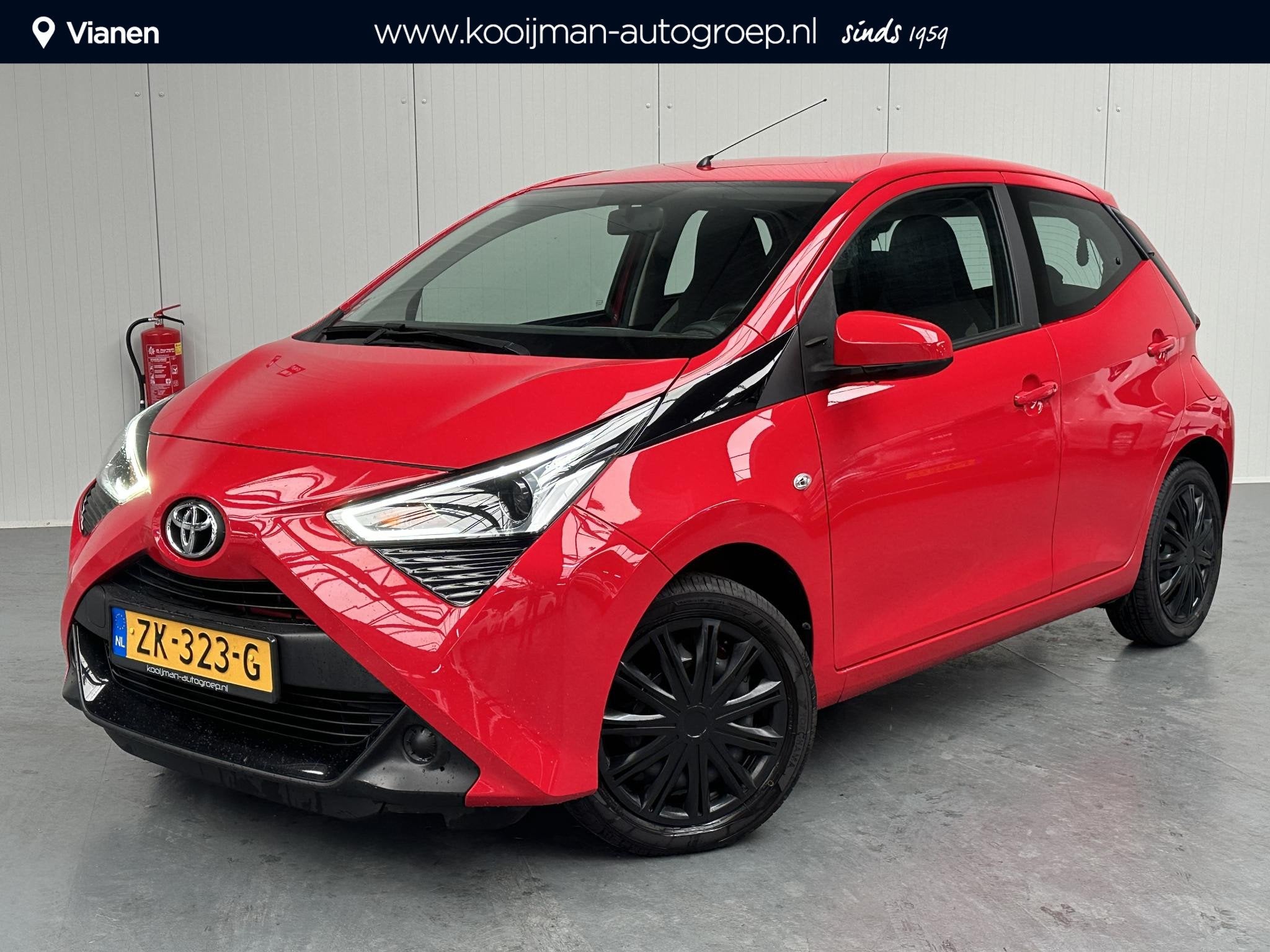 Toyota Aygo 1.0 VVT-i x-play limited Dealer onderhouden, App