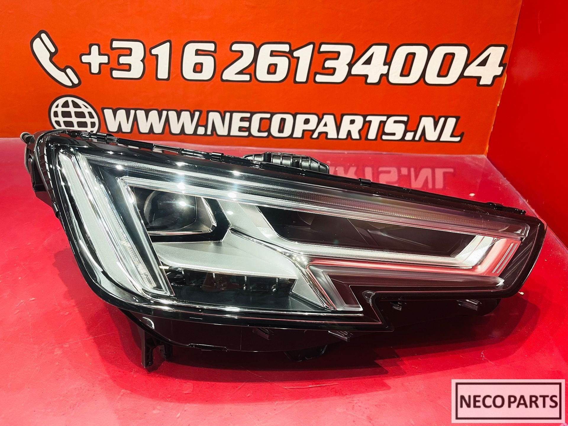 AUDI A4 8W B9 S4 RS4 VOL LED KOPLAMP RECHTS 8W0941034, Gebruikt, -, -, -