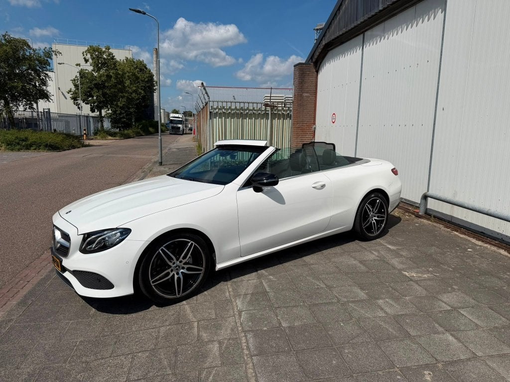 Mercedes-Benz E-Klasse E200 184pk 9G-TRONIC 2018 Wit, Auto's, Achterwielaandrijving, 1800 kg, 4 cilinders, Cabriolet