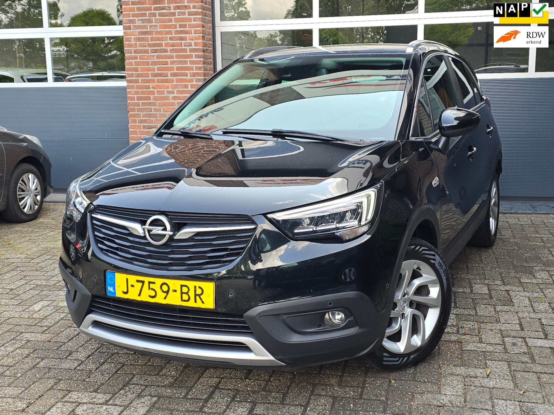 Opel Crossland X 1.2 Turbo Innovation Automaat |Camera 360 |, Auto's, Opel, 840 kg, Euro 6, 1199 cc, Zwart