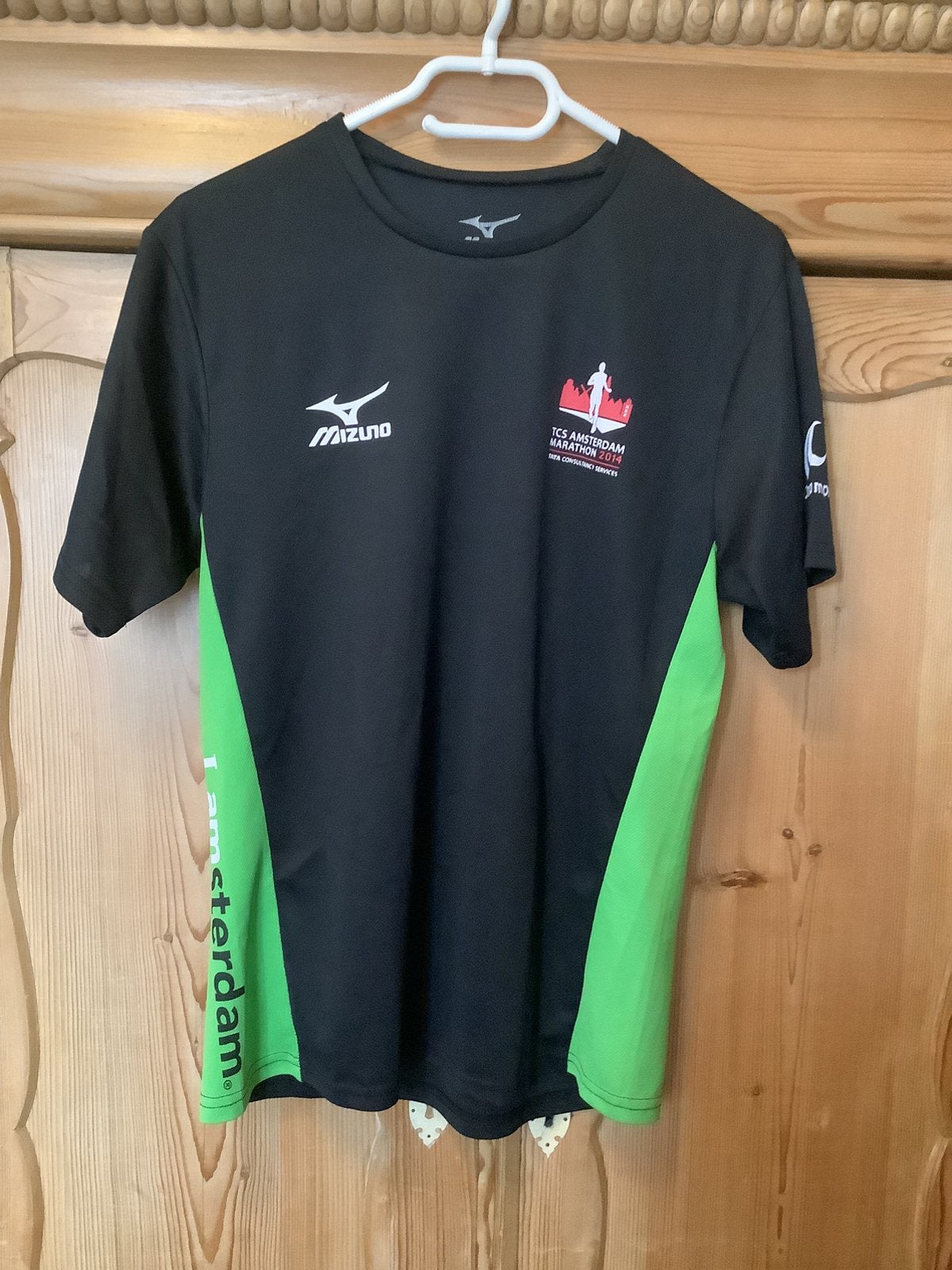 Sportshirt ( marathon Amsterdam 2014), Ophalen of Verzenden, Zo goed als nieuw, Maat 38/40 (M), Hardlopen of Fietsen