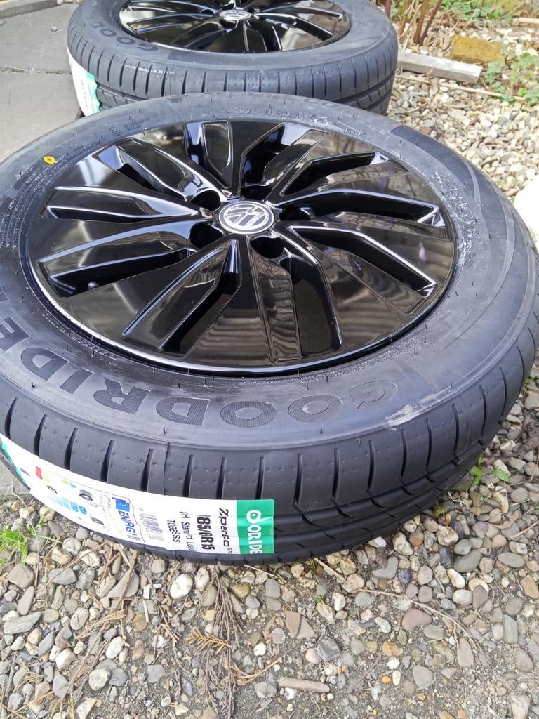 vw polo originele sportvelgen + nwe banden 185-60-15 5x100, Auto-onderdelen, Banden en Velgen, Ophalen, 15 inch, Banden en Velgen