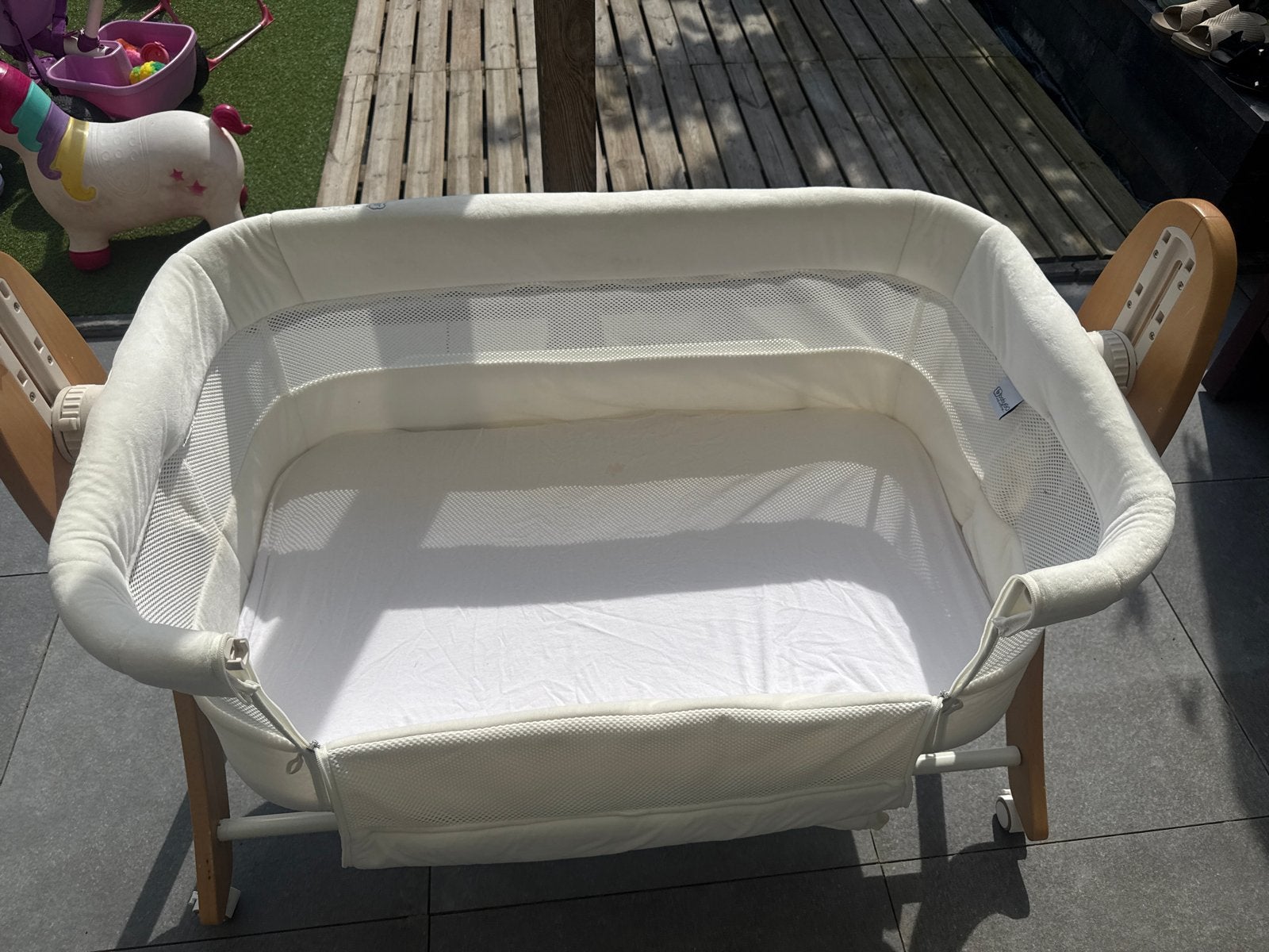 Wiegje/Co-sleeper met kleine vlekjes, goede conditie, Ophalen, Gebruikt, Wieg