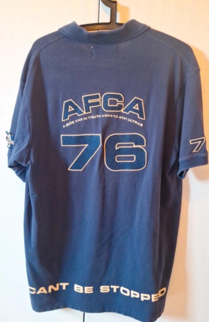 Hallo ik ben opzoek naar dit shirt maat xl., Ophalen of Verzenden, Zo goed als nieuw, Maat 56/58 (XL), Blauw