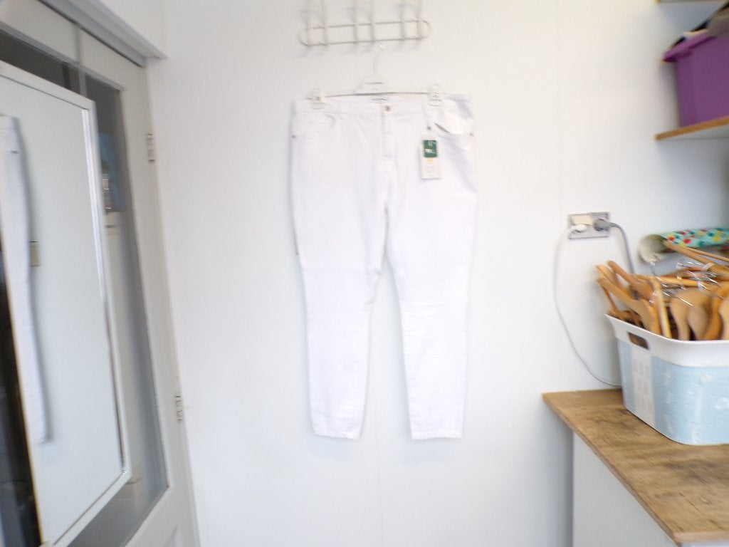 Witte jeans Only Carmakoma maat 52 lengte 30 nieuw!, Kleding | Dames, Grote Maten, Wit, Nieuw, Ophalen of Verzenden, Nvt