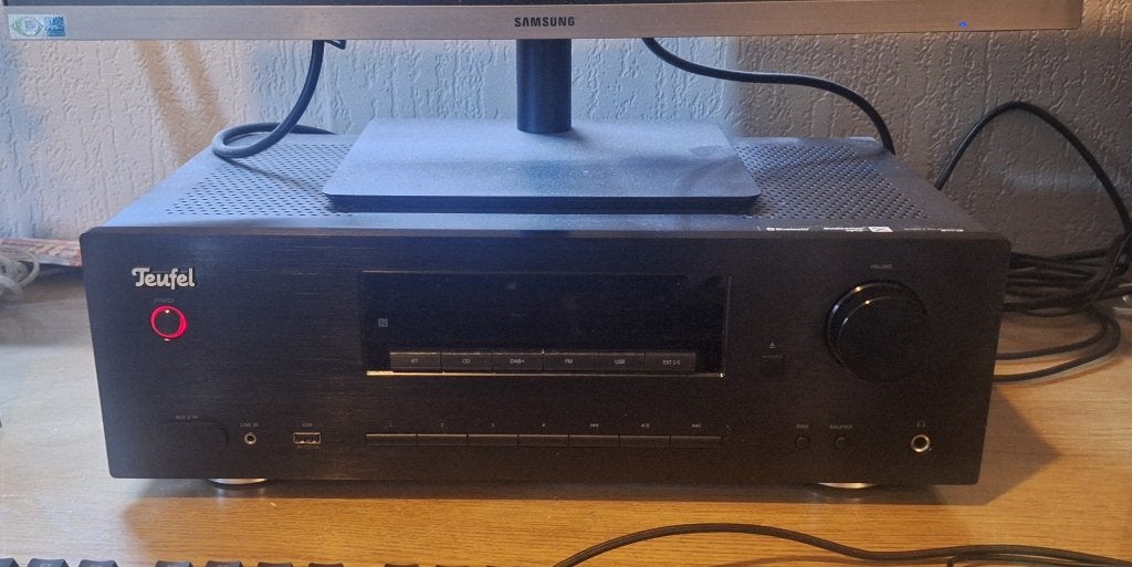 Teufel  CD reciever KB62CR + Ultima 40 boxen, Zo goed als nieuw, 120 watt of meer, Stereo, Ophalen