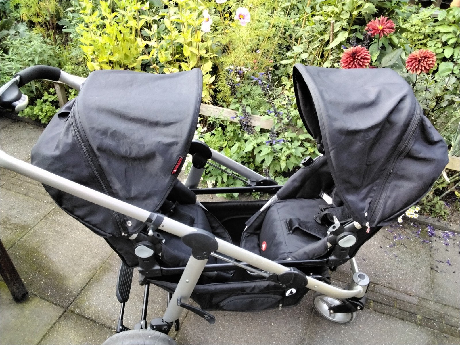 handige stevige dubbele wandelwagen, Kinderen en Baby's, Ophalen, Kinderwagen of Buggy