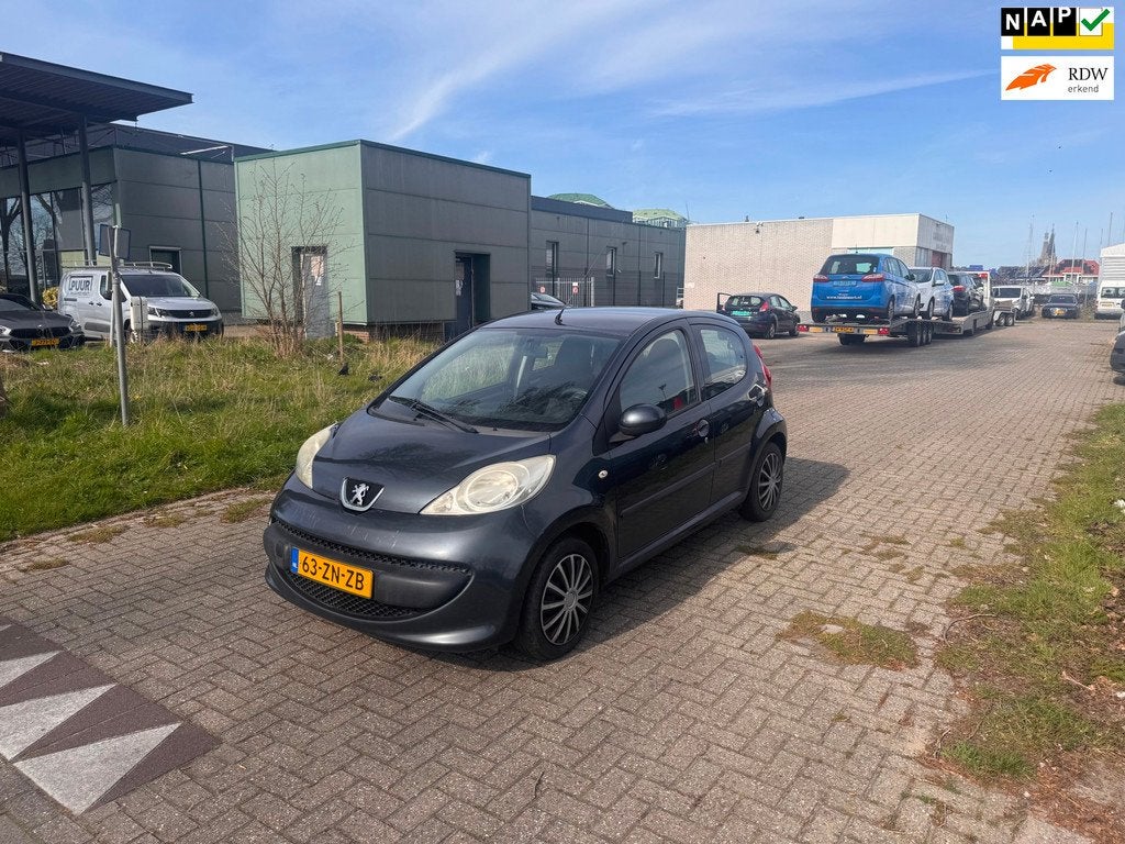 Peugeot 107 1.0-12V XS Airco.Airco, Voorwielaandrijving, Gebruikt, 4 stoelen, 68 pk