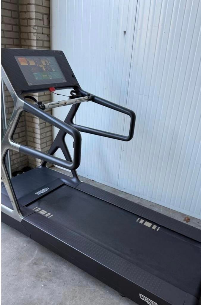 Technogym Run Personal Loopband / Treadmill / Chrome, Sport en Fitness, Fitnessmaterialen, Ophalen, Benen, Gebruikt, -