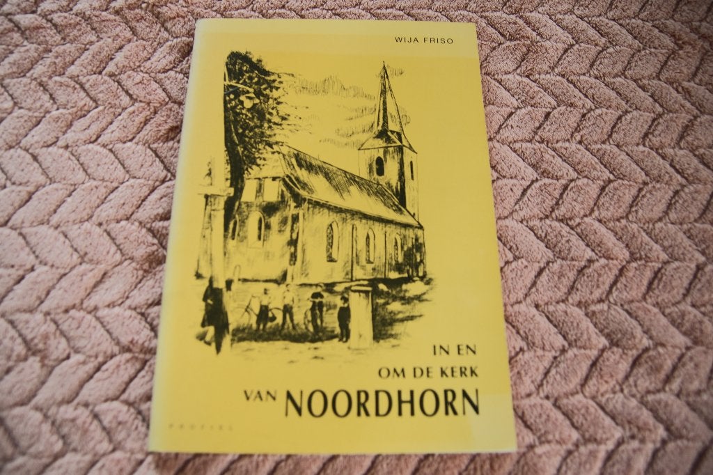 In en om de kerk van Noordhorn, Ophalen of Verzenden, Gelezen