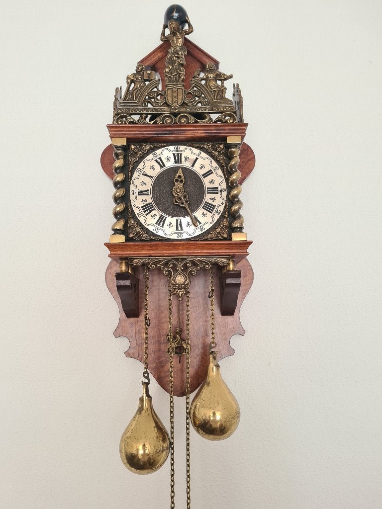 Antieke Wandklok met Gewichten - Prachtig Decoratief Stuk, Ophalen