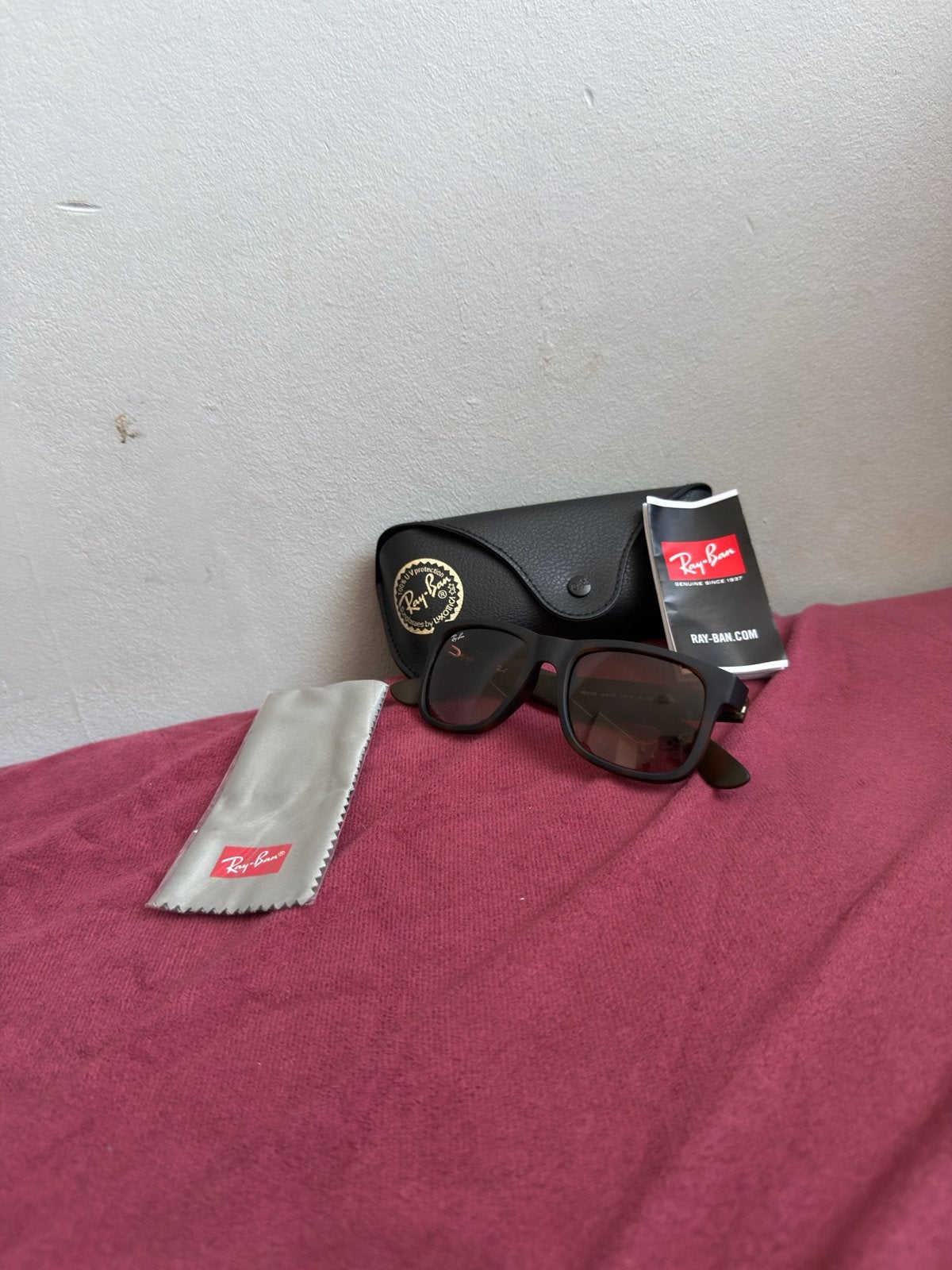 Ray-Ban Justin Zonnebril RB 4165, Sieraden, Tassen en Uiterlijk, Ophalen, Zonnebril, Bruin, Zo goed als nieuw
