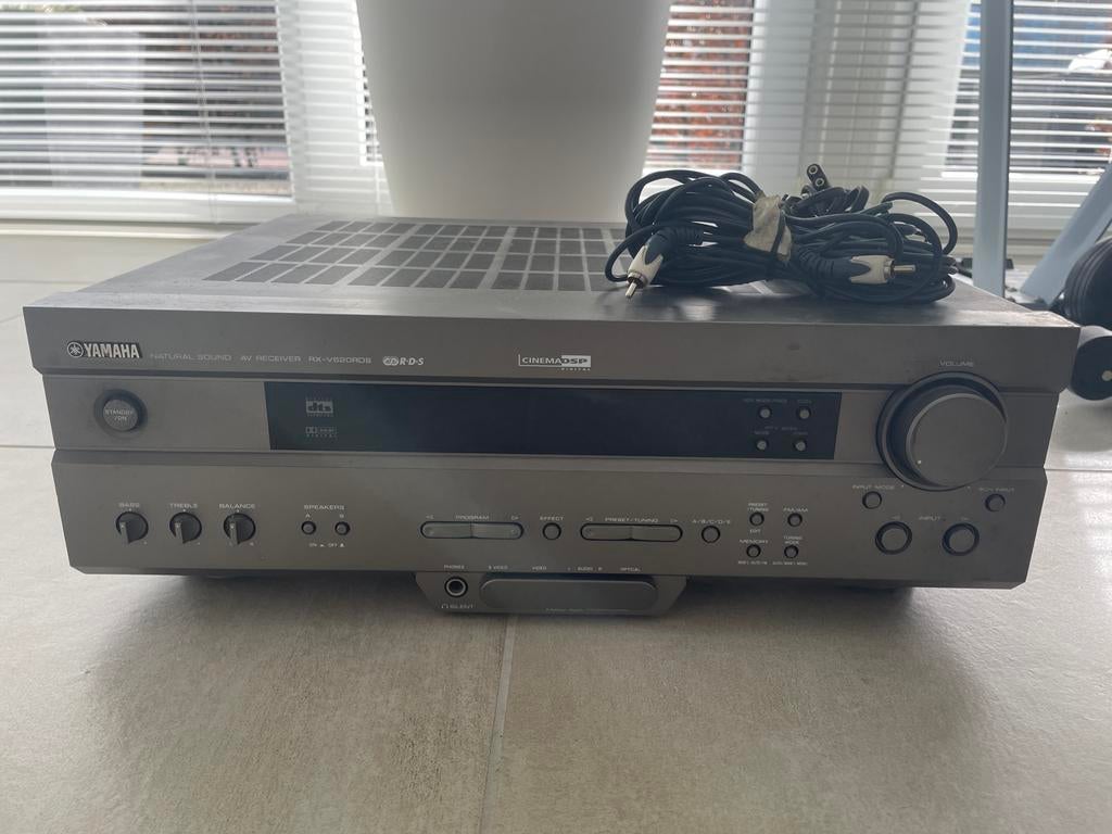 Yamaha RX-V520RDS Versterker/tuner - Bieden!, Ophalen of Verzenden, Gebruikt, Stereo, Yamaha