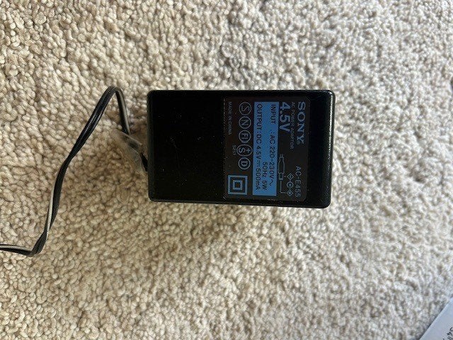 Sony netadapter 4,5V adapter Discman Walkman voeding, Ophalen of Verzenden, Overige typen
