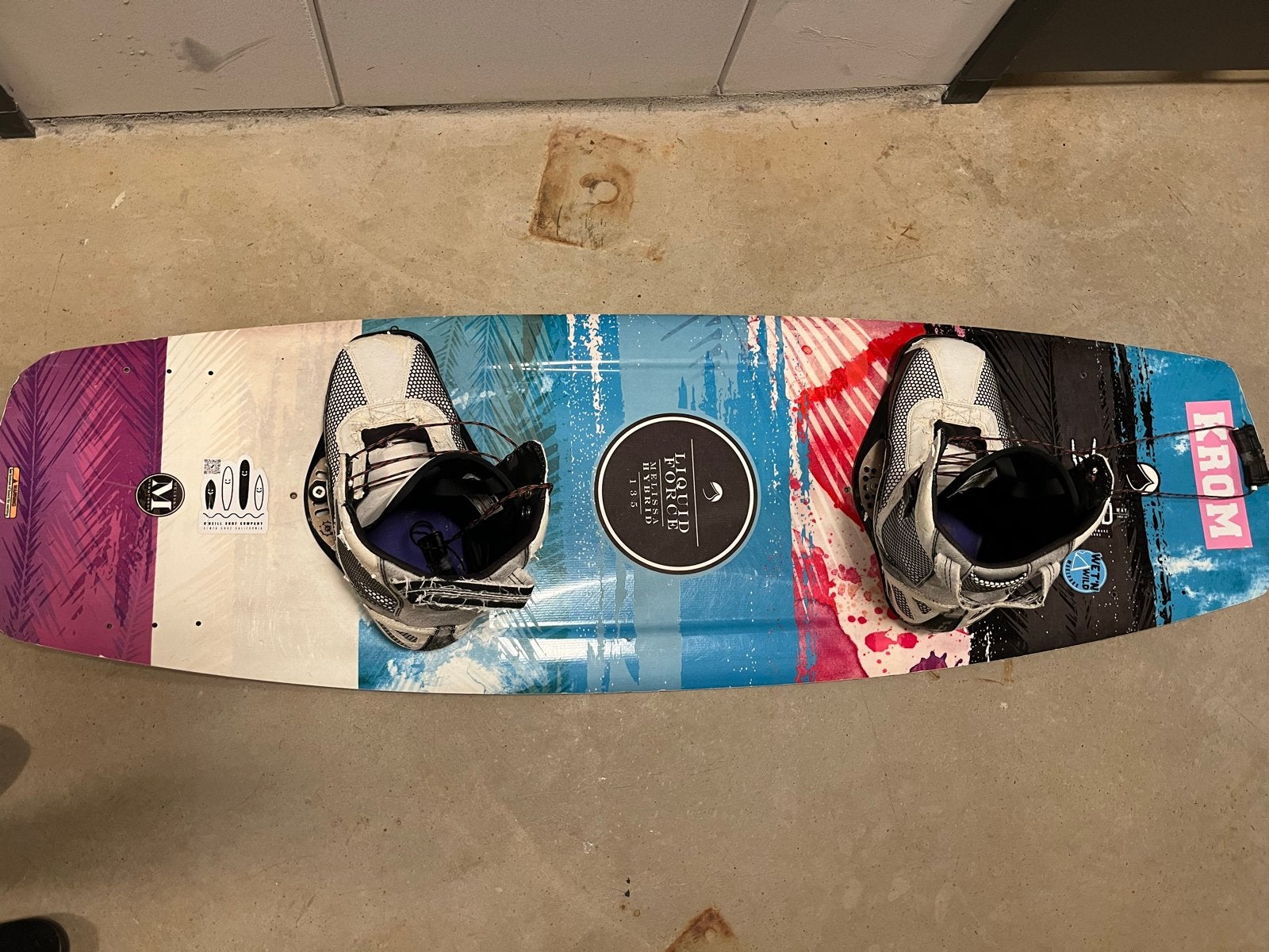Wakeboard set met bindingen - Diverse merken, Watersport en Boten, Ophalen of Verzenden, Gebruikt, Board en Schoenen