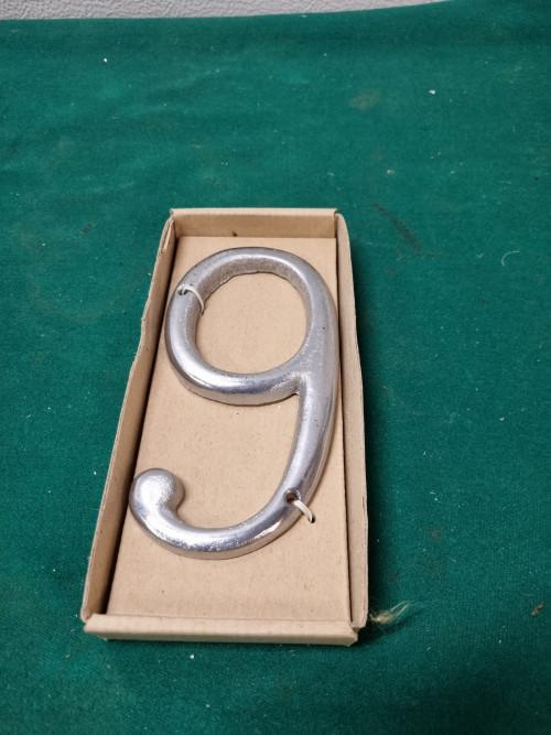 -	Huisnummer 6 of 9 metaal, Ophalen of Verzenden, 'T Olde Gre-j, Info@toldegrej.nl, Endepoelstraat 20f Didam