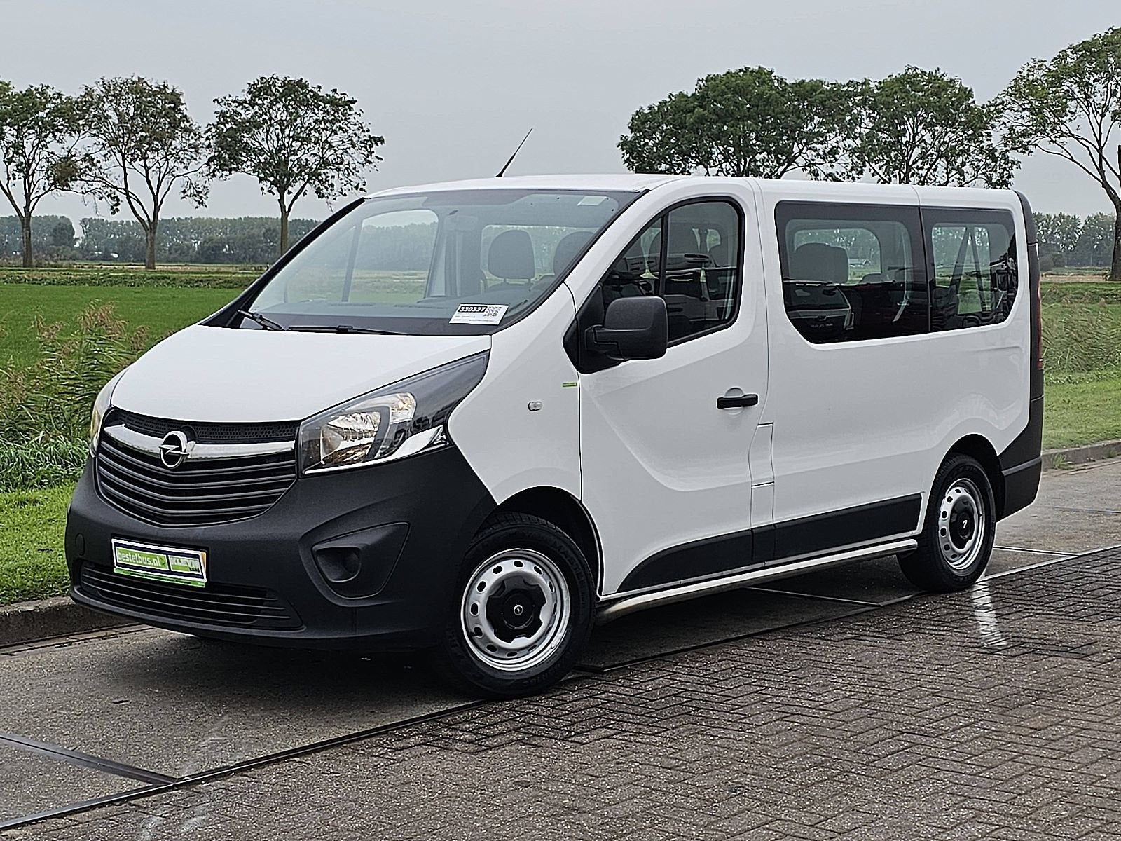 OPEL VIVARO 1.6 L1H1 Kombi Personenbus 9 Persoons BPM Vrij A, Auto's, Voorwielaandrijving, Euro 6, 2000 kg, Wit