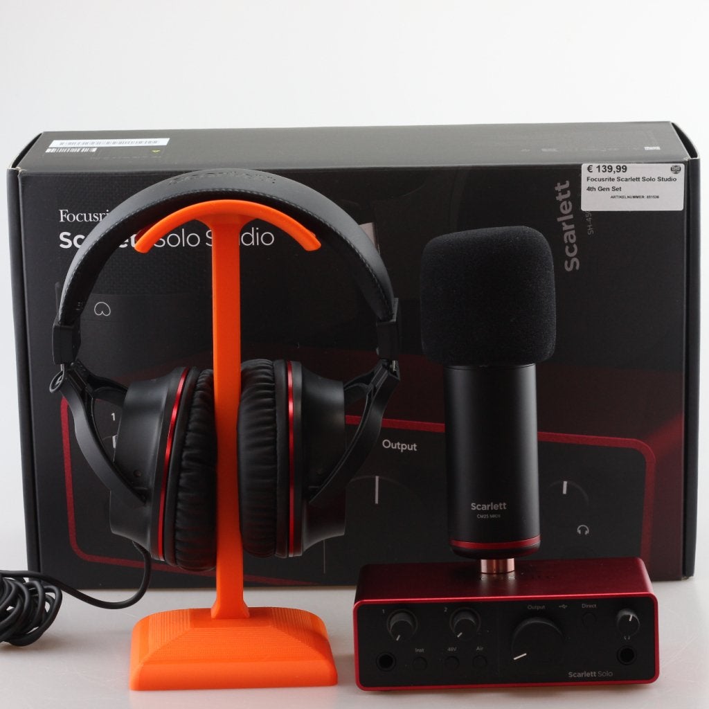 Focusrite Scarlett Solo Studio 4th Gen Set Nette staat, Focusrite, Zo goed als nieuw, https://support.focusrite.com/hc/nl/requests/new