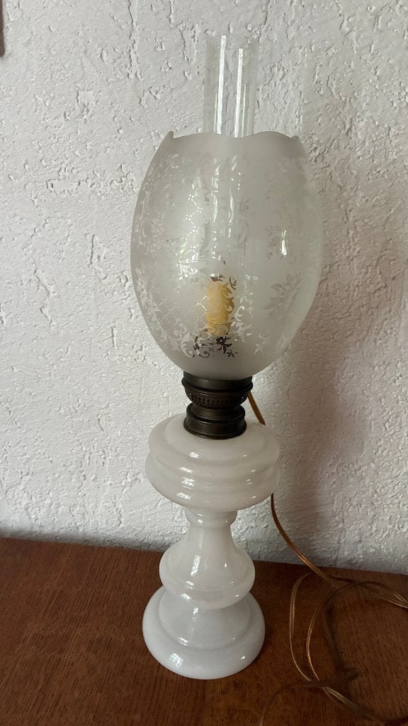 Antiek olielamp - elektrisch gemaakt - melkglas & geëtst, Ophalen
