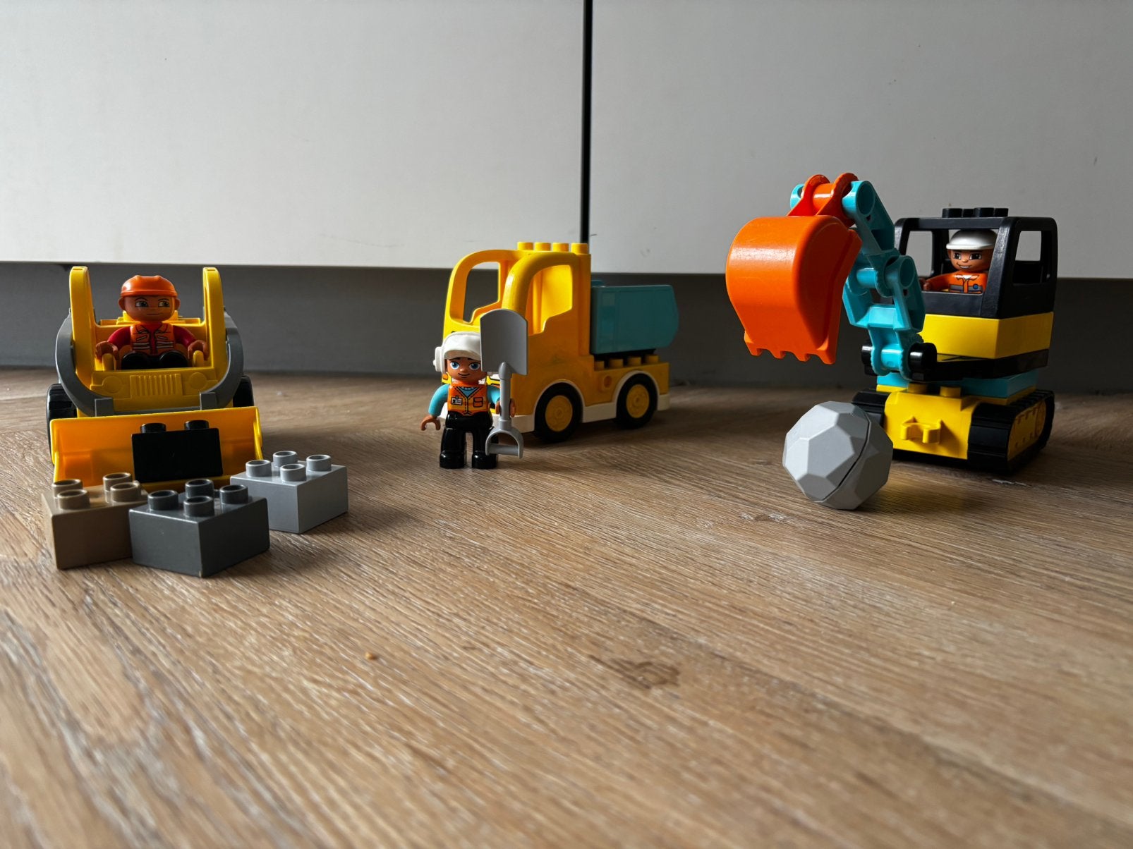 Duplo wegwerkers sets 10931 en 5650, Kinderen en Baby's, Speelgoed | Duplo en Lego, Gebruikt, Duplo, Ophalen of Verzenden