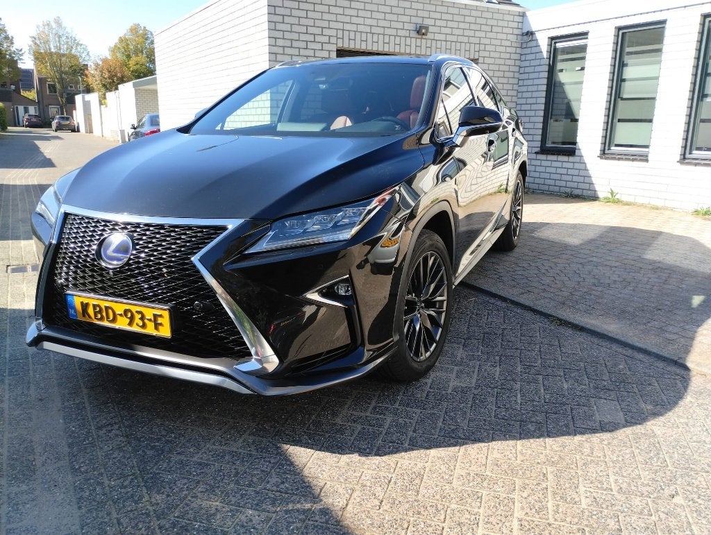 Lexus RX 450H  F SPORT zwart rood leer 100%dealeronderhouden, Automaat, Dealer onderhouden, 2000 kg, Zwart