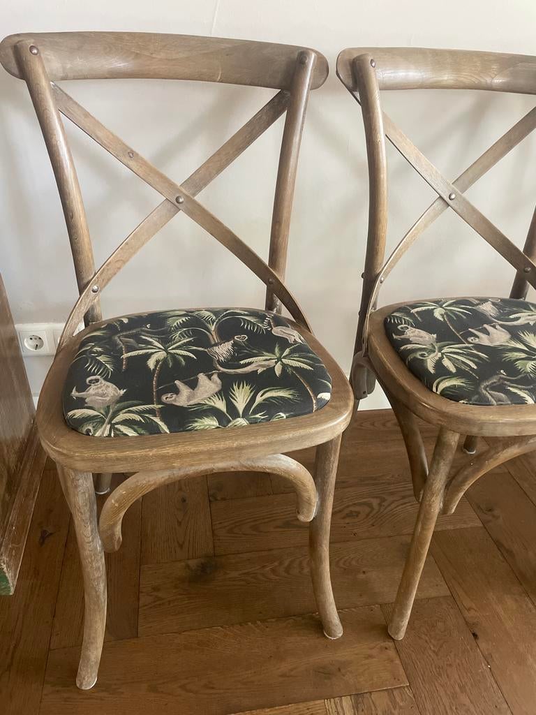 Set van 5 houten stoelen, goede kwaliteit loods 5, Huis en Inrichting, Stoelen, Gebruikt, Bruin, Ophalen of Verzenden, Vijf, Zes of meer stoelen