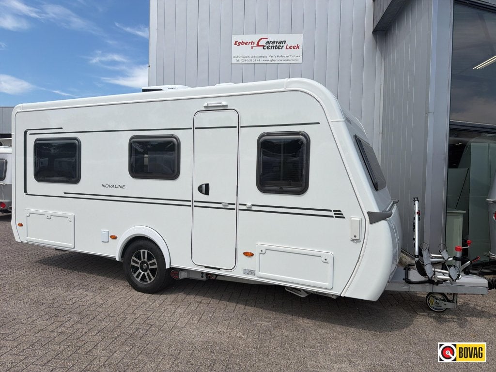 Eriba Novaline 442 Airco Mover nieuwstaat unieke kans, Caravans en Kamperen, Overige typen, Standaardzit, Schokbreker, Bedrijf