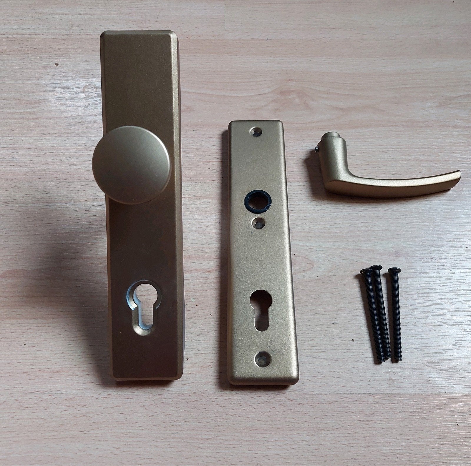 ABUS voordeurbeslag PC92 messing goud kleurig, Ophalen of Verzenden, Gebruikt, Koper of Messing, Klink of Kruk