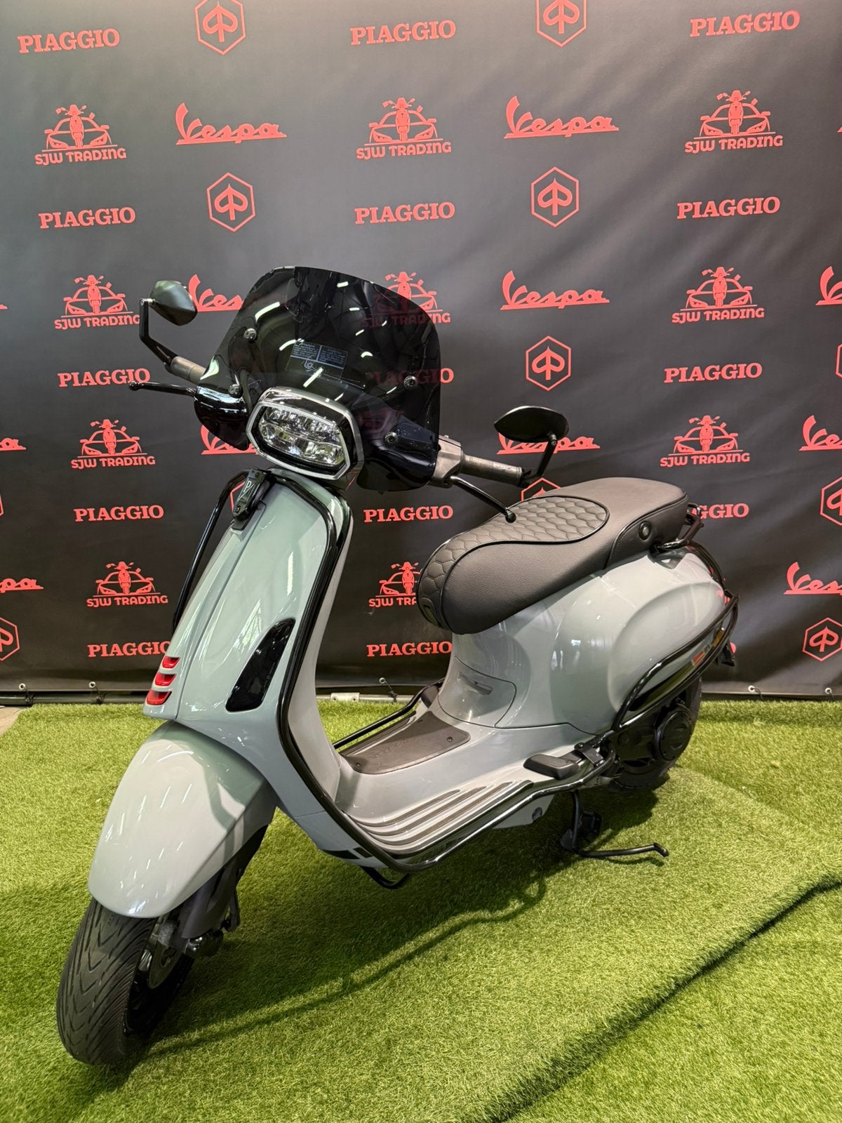 Vespa Sprint 2018 Snor/Brom Nardo Grey / RS Zadel / Garantie, Ophalen of Verzenden, Benzine