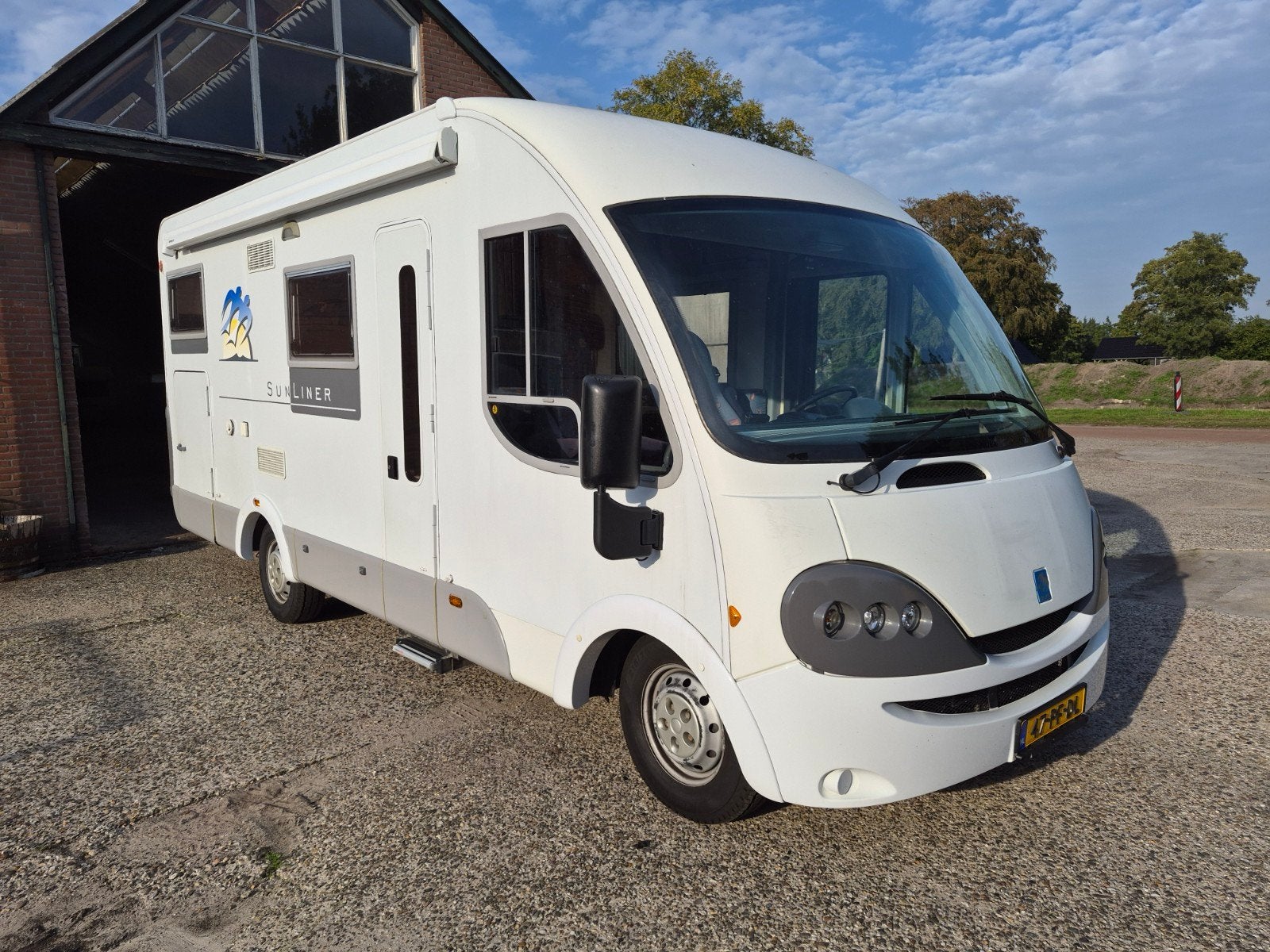 Knaus Sun Liner Camper - Ruim en Comfortabel