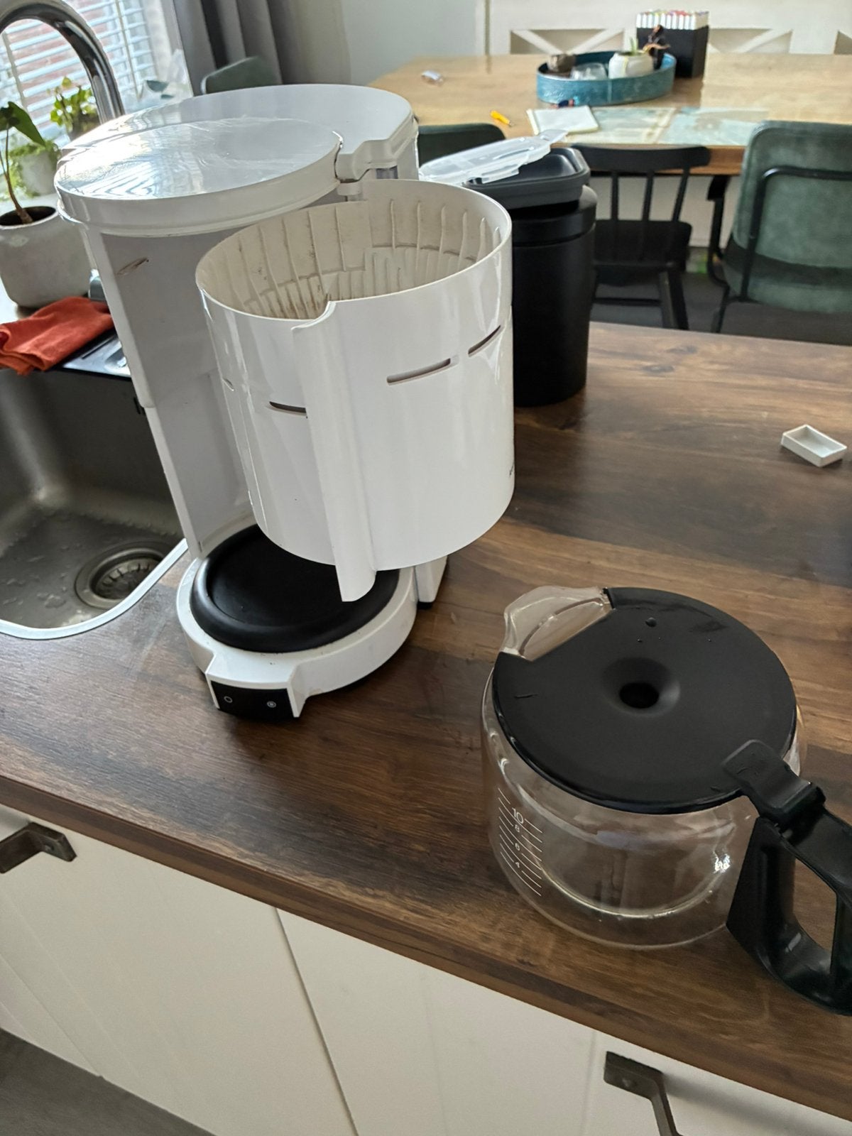 Goed werkend koffiezetapparaat, Witgoed en Apparatuur, Keukenmixers, Ophalen, Zo goed als nieuw, 3 snelheden of meer