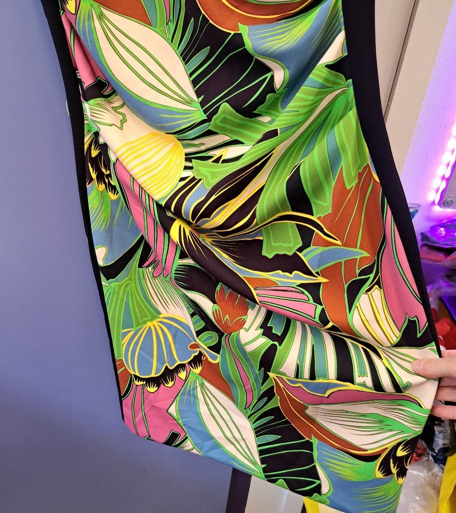 Marc Cain jurk met zomerse bloemenprint marccain mt M 49377, Maat 38/40 (M), ., Marccain, Ophalen of Verzenden