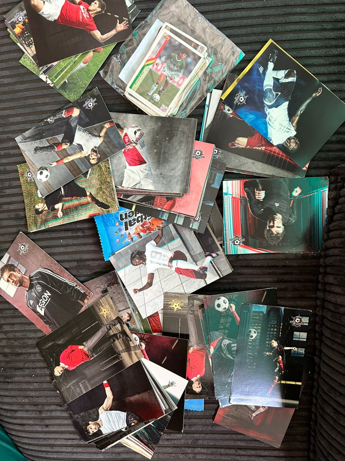 A.Grote stapel Voetbal Plaatjes, Ophalen of Verzenden, Zo goed als nieuw, Meerdere plaatjes