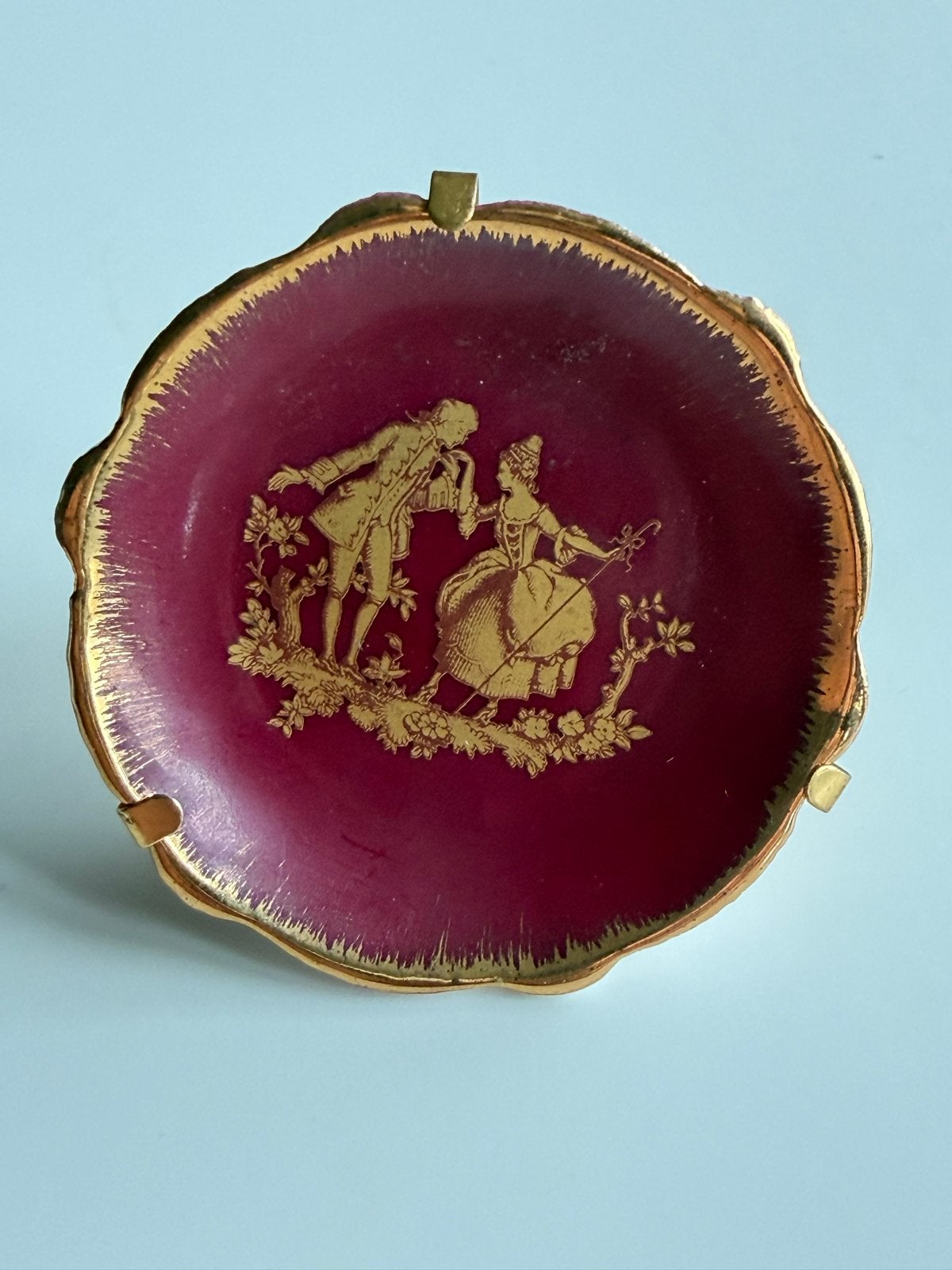 Vintage Limoges Porseleinen bordje met Romantisch Tafereel, Antiek en Kunst, Antiek | Porselein, Verzenden
