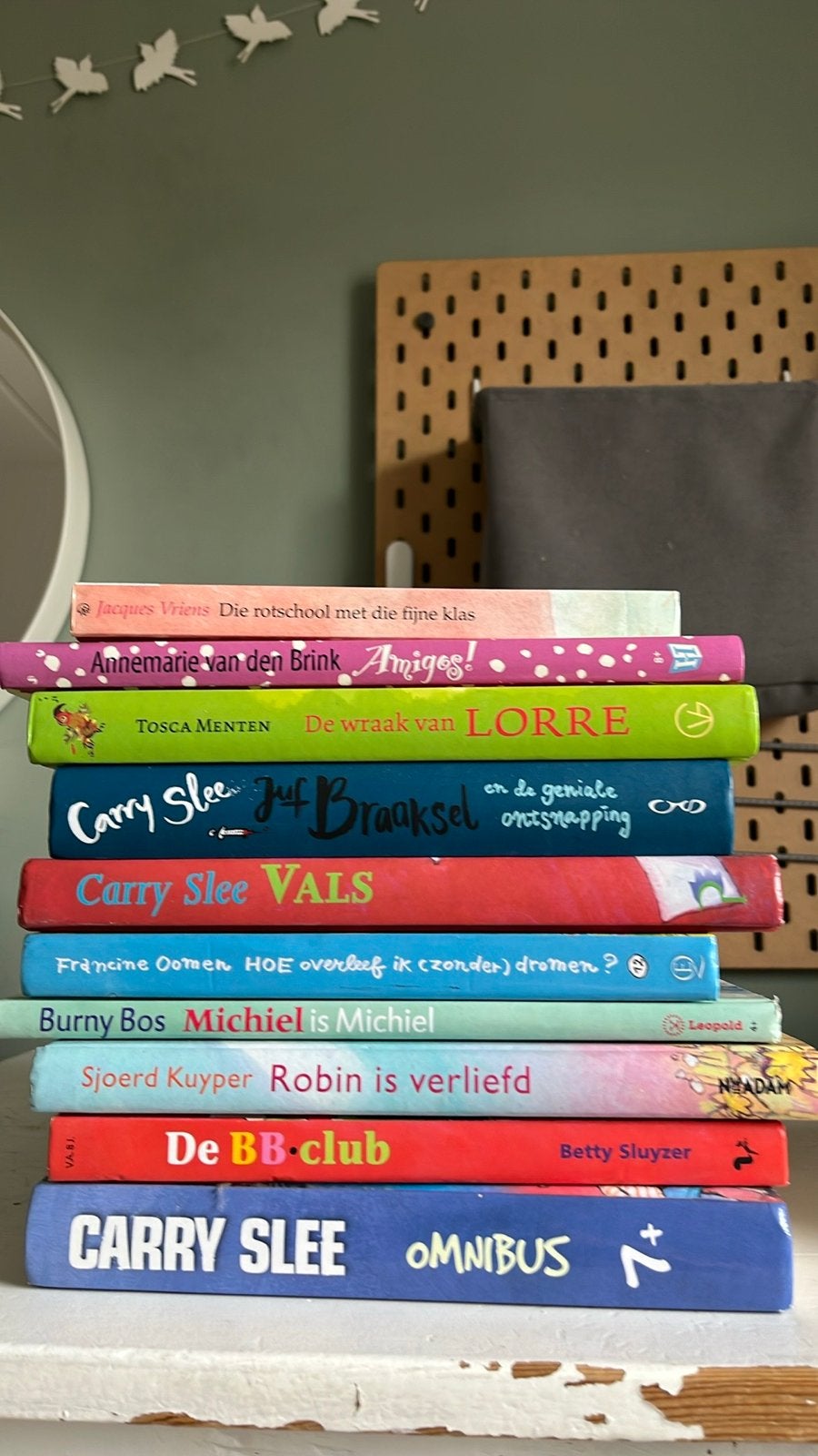 stapel kinderboeken: Jacques Vriens, Carry Slee, etc., Ophalen of Verzenden, Gelezen, Fictie algemeen