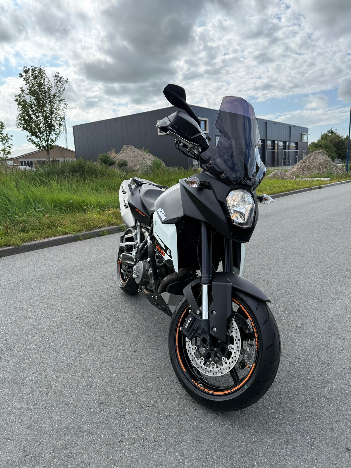 KTM 990 SMT - Krachtige Supermoto Toermotor, 2 cilinders, Sportuitlaat, Motorrijbewijs A, Gebruikt