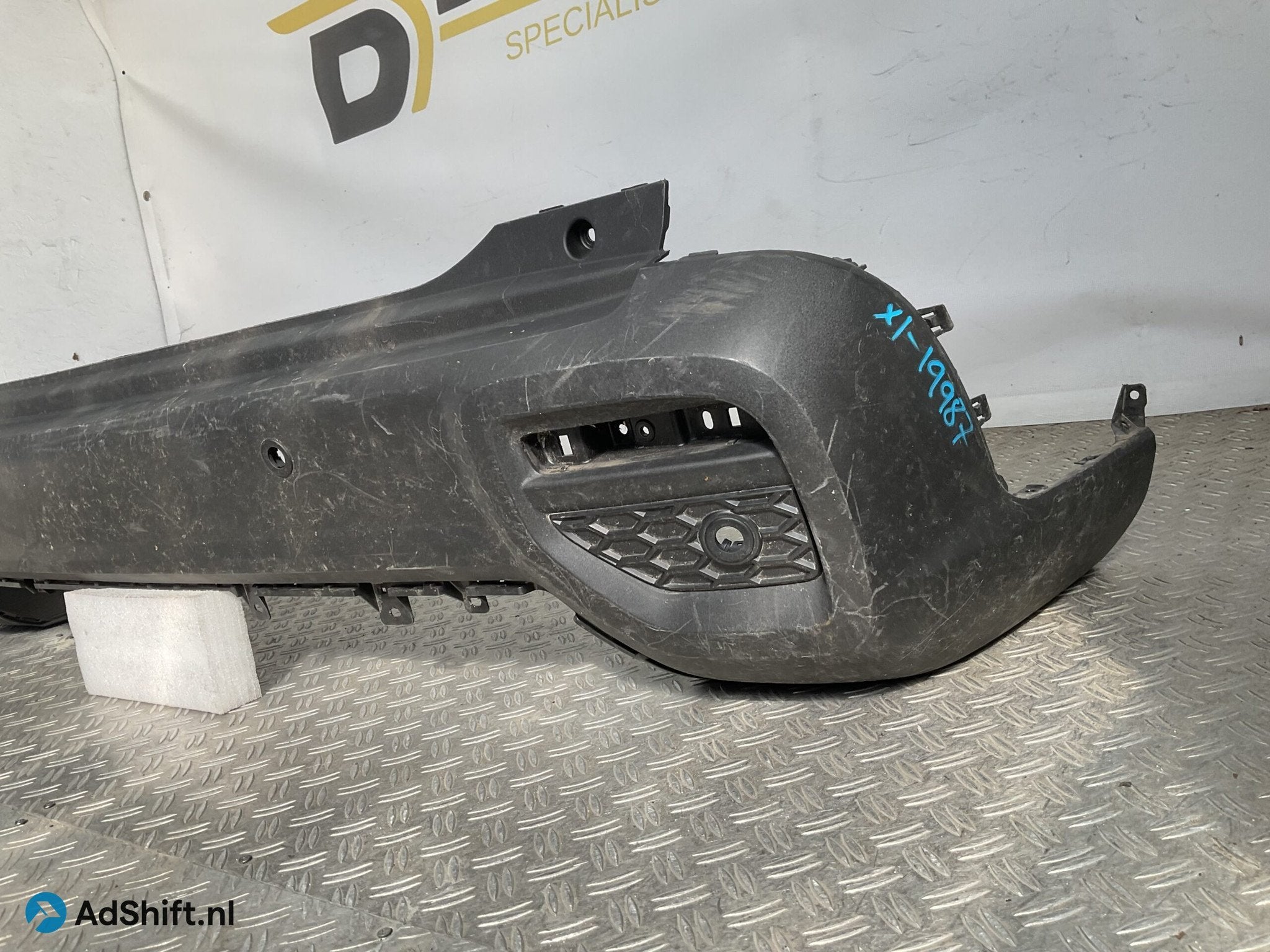 Bumper Suzuki SX4 S-Cross Scross 21-23 71821-63T Achterbumpe, Bumper