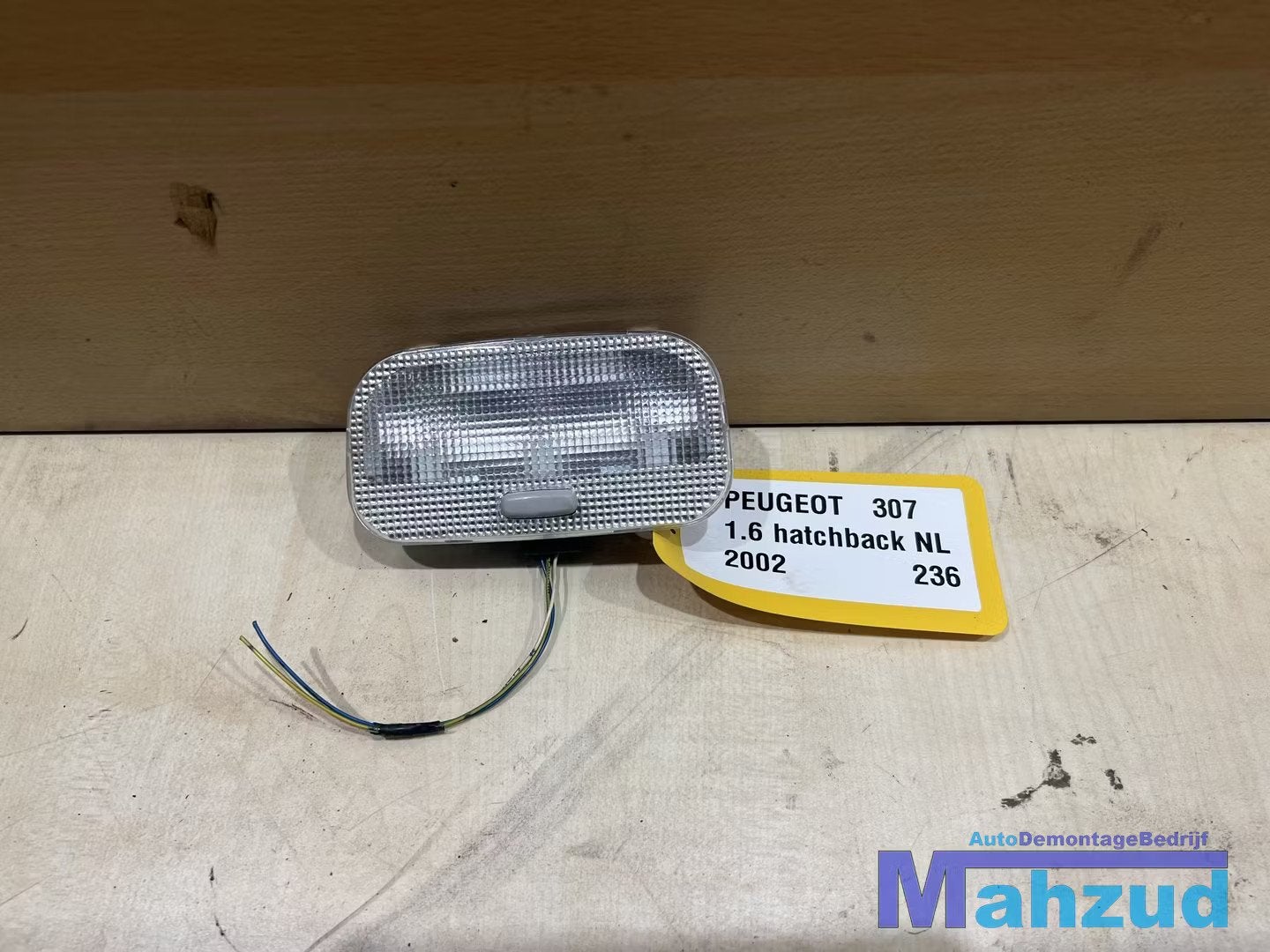 PEUGEOT 307 binnenverlichting schakelaar 2000-2007, Taurusavenue 1
2132 LS  Hoofddorp, NL, Gebruikt, Contact.group@renault.com