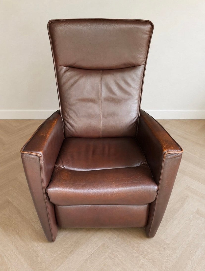 Prominent sta op stoel/relax fauteuil, elektrisch bedienbaar, Ophalen, Minder dan 75 cm, Leer, Zo goed als nieuw