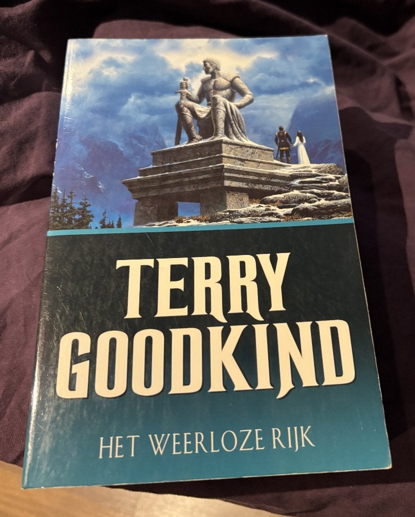 Terry Goodkind, Het Weerloze Rijk, Ophalen of Verzenden, Gelezen, Terry Goodkind