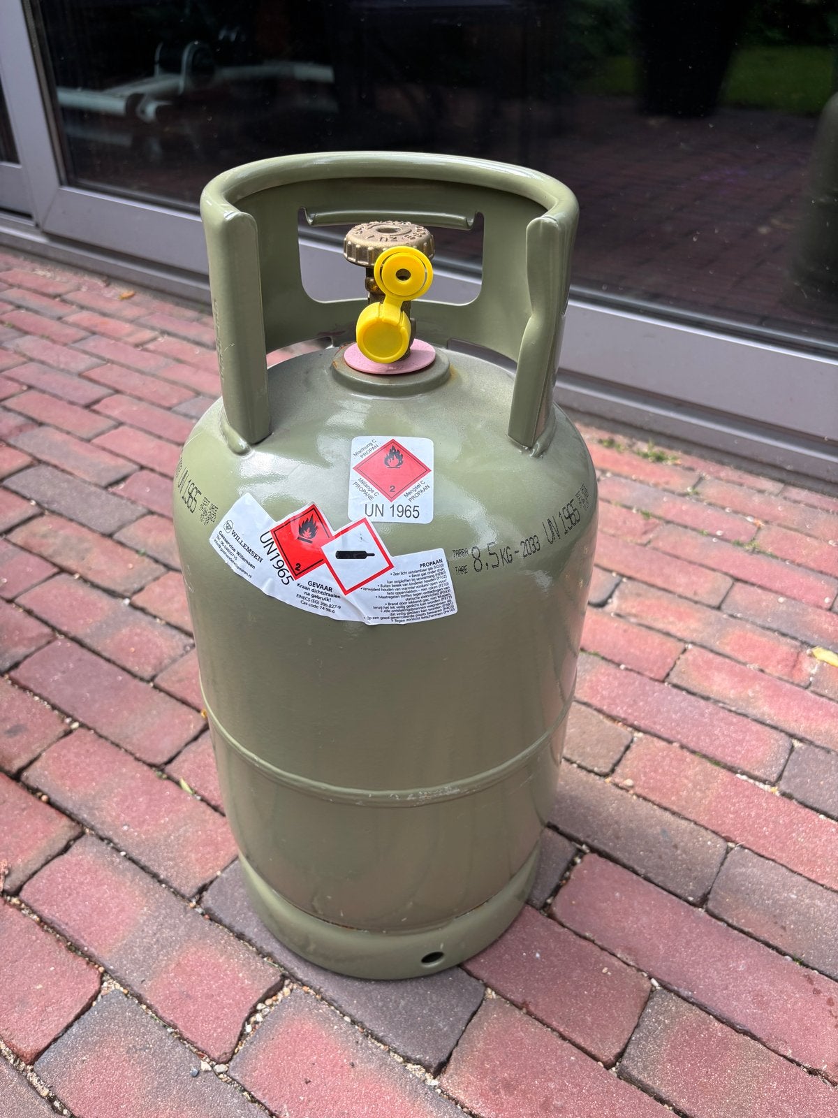 Nieuwe gasfles 8.5 kg incl. gas, gekeurd tot 2033, Caravans en Kamperen, Ophalen, Nieuw