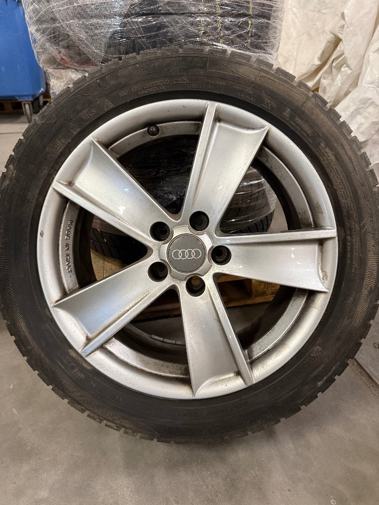 Audi A4 velgen met winterbanden, Auto-onderdelen, Banden en Velgen, Ophalen, Banden en Velgen, Nieuw, 17 inch