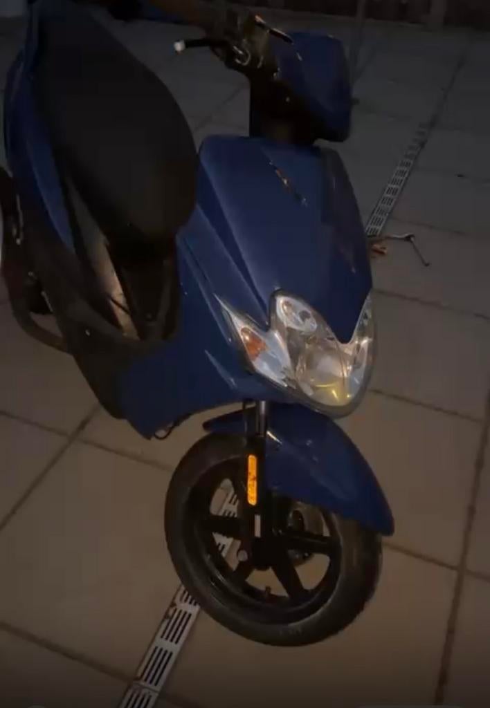 Yamaha Jog R 70cc, Ophalen, Zo goed als nieuw, Tweetakt, Overige modellen