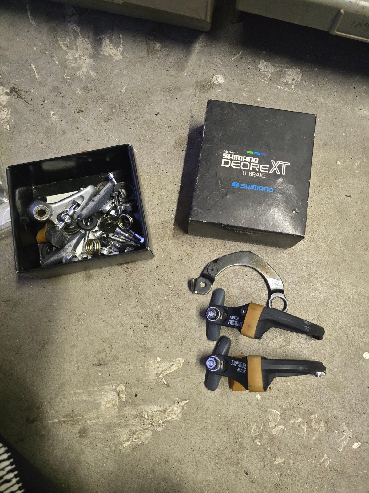 Shimano Deore XT U-Brake - Nieuw in doos, Remmen, Info@shimano.com, Nieuw, Ophalen of Verzenden