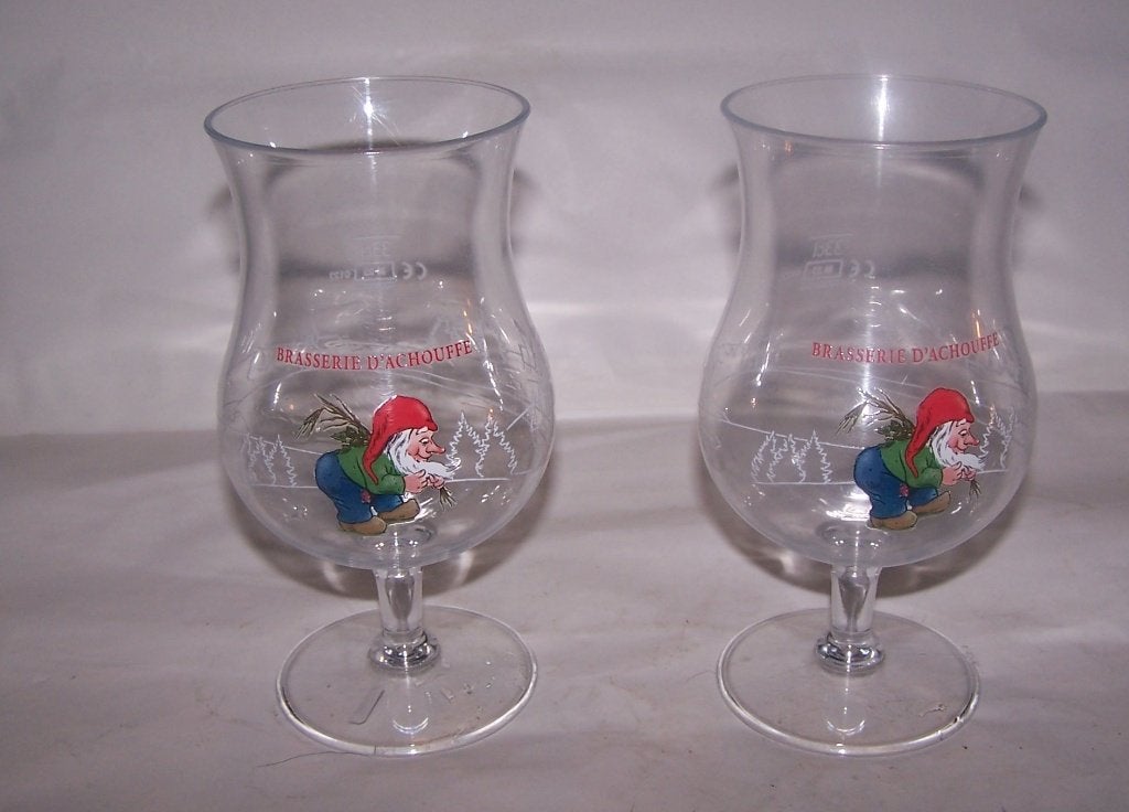 2 Chouffe plastic bierglazen met kabouter+ brouwerij opdruk., Verzamelen, Ophalen of Verzenden, Zo goed als nieuw, Glas of Glazen