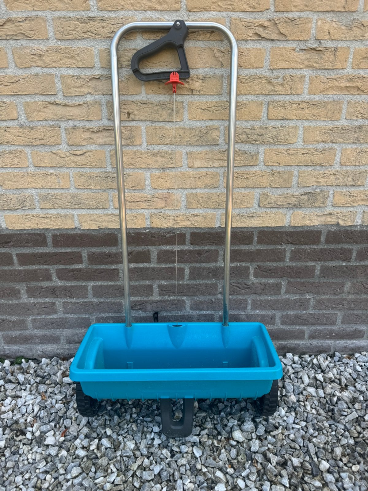 Gardena strooiwagen, Ophalen, Zo goed als nieuw